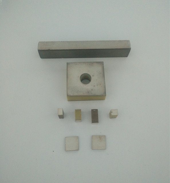 Piezoelektrik seramik dikdörtgen bileşenleri